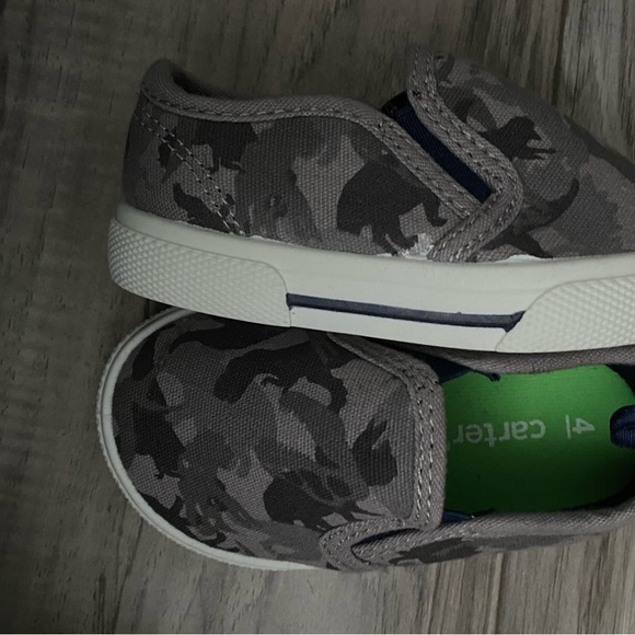 Carters baby shoes - Picture 2 of 4